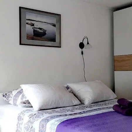 Сasa de vacaciones Historic Stone House Kati Perfect Family Retreat With Garden Bbq And Picturesque Landscapes Ledenice