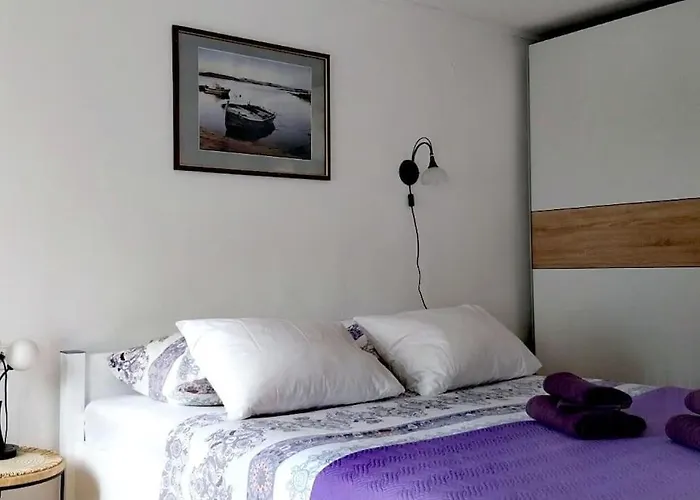 Сasa de vacaciones Historic Stone House Kati Perfect Family Retreat With Garden Bbq And Picturesque Landscapes Ledenice
