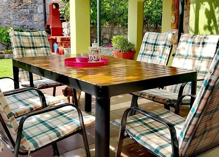Сasa de vacaciones Historic Stone House Kati Perfect Family Retreat With Garden Bbq And Picturesque Landscapes *